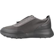 Stijlvolle Sneakers voor Vrouwen Geox , Gray , Dames