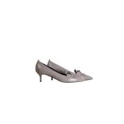 Klassieke pump met trendy details Kennel & Schmenger , Gray , Dames