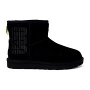 Klassieke Mini Side Logo Laarzen UGG , Black , Dames