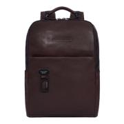 Bruine leren rugzak met USB-poort Piquadro , Brown , Heren