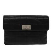 Pre-owned Leather clutches Chanel Vintage , Black , Dames