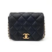 Pre-owned Leather crossbody-bags Chanel Vintage , Black , Dames