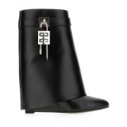 Shark Lock Enkellaarsjes Givenchy , Black , Dames