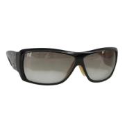 Pre-owned Plastic sunglasses Chanel Vintage , Black , Dames