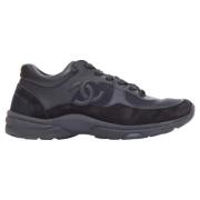 Pre-owned Suede sneakers Chanel Vintage , Black , Dames