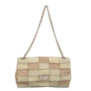 Pre-owned Suede shoulder-bags Chanel Vintage , Beige , Dames