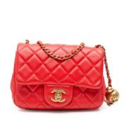 Pre-owned Leather crossbody-bags Chanel Vintage , Red , Dames