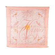 Pre-owned Canvas scarves Hermès Vintage , Pink , Dames