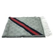 Pre-owned Wool scarves Gucci Vintage , Gray , Dames