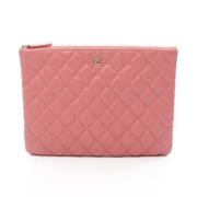 Pre-owned Leather clutches Chanel Vintage , Pink , Dames