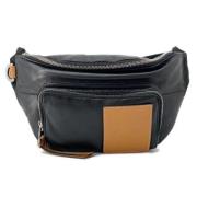 Pre-owned Leather crossbody-bags Loewe Pre-owned , Black , Dames