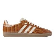 Beperkte Oplage Bruine Croc Sneakers Adidas , Brown , Heren