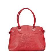 Pre-owned Leather handbags Louis Vuitton Vintage , Red , Dames