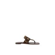 Rockstud Square Toe Thong Sandals Valentino Garavani , Brown , Dames