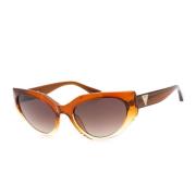 Bruine Plastic Frame Gradient Zonnebril Guess , Brown , Dames