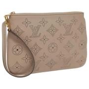 Pre-owned Leather pouches Louis Vuitton Vintage , Beige , Dames