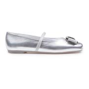 Zilveren gelamineerde leren ballerina's Salvatore Ferragamo , Gray , D...