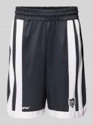 Sweatshorts met labeldetails, model 'SEVENTY SEVEN''