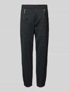 Tapered fit broek met ritszakken, model 'Nagano'