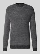 Gebreide pullover met ronde hals