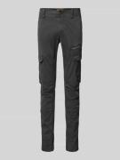 Slim fit cargobroek met labeldetail, model 'NORDROP'