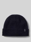 Beanie met labeldetail