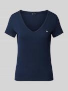 Slim fit T-shirt met V-hals