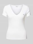 Slim fit T-shirt met V-hals