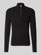 Gebreide pullover met opstaande kraag, model 'THEO'