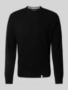 Gebreide pullover met labeldetails