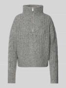 Gebreide pullover met opstaande kraag, model 'Popfy'