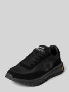 Sneakers met labeldetails en vetersluiting, model 'FERO'