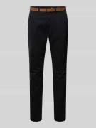 Slim fit chino met riem