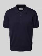 Poloshirt met labeldetail, model 'TAAKOS'