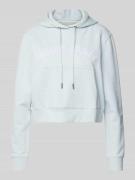 Korte hoodie met labelbadges