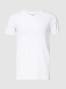 T-shirt met V-hals, model 'Long Life Cotton T-shirt'