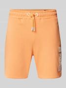 Regular fit sweatshorts met labelprint