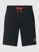 Regular fit sweatshorts met labelbadge