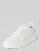 Sneakers met vetersluiting