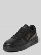 Sneakers met vetersluiting