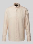 Slim fit linnen overhemd met kentkraag, model 'Sykia'