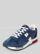 Sneakers met labelbadges, model 'QUEENS'