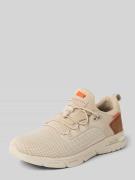 Sneakers met vetersluiting, model 'Nubola'