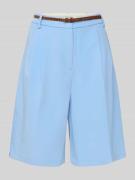 Bermuda met steekzakken en riem