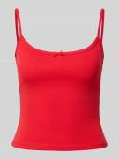 Top met bandjes en strikdetail