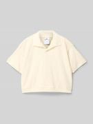 T-shirt met platte kraag