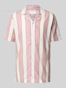 Relaxed fit vrijetijdsoverhemd met labeldetail en platte kraag