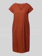 Knielange jurk van een mix van linnen en viscose, model 'Ina'