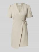 Mini-jurk met vetersluiting