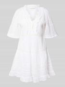 Mini-jurk met V-hals, model 'Milene'